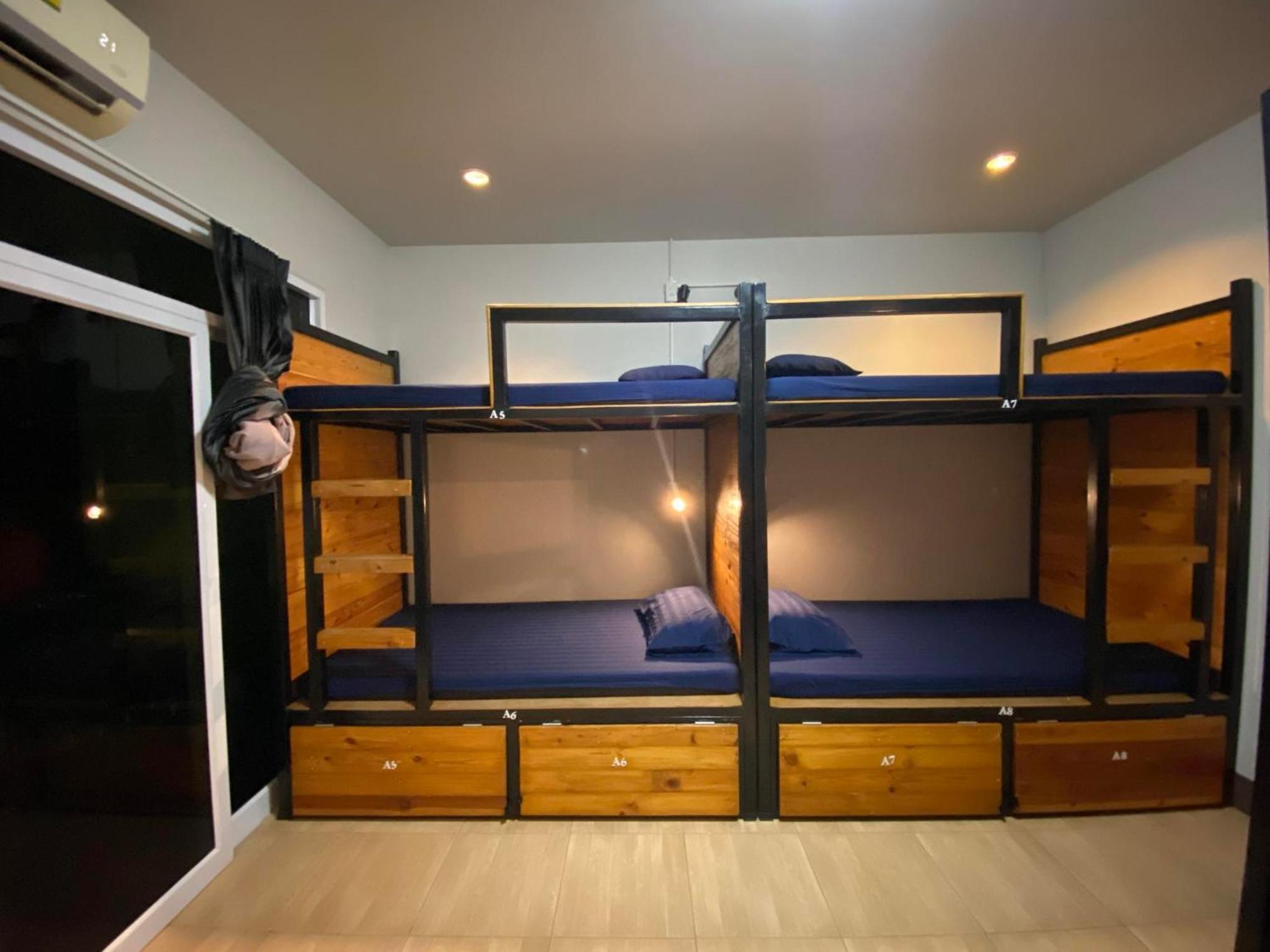Eq Hostel 通萨拉 外观 照片