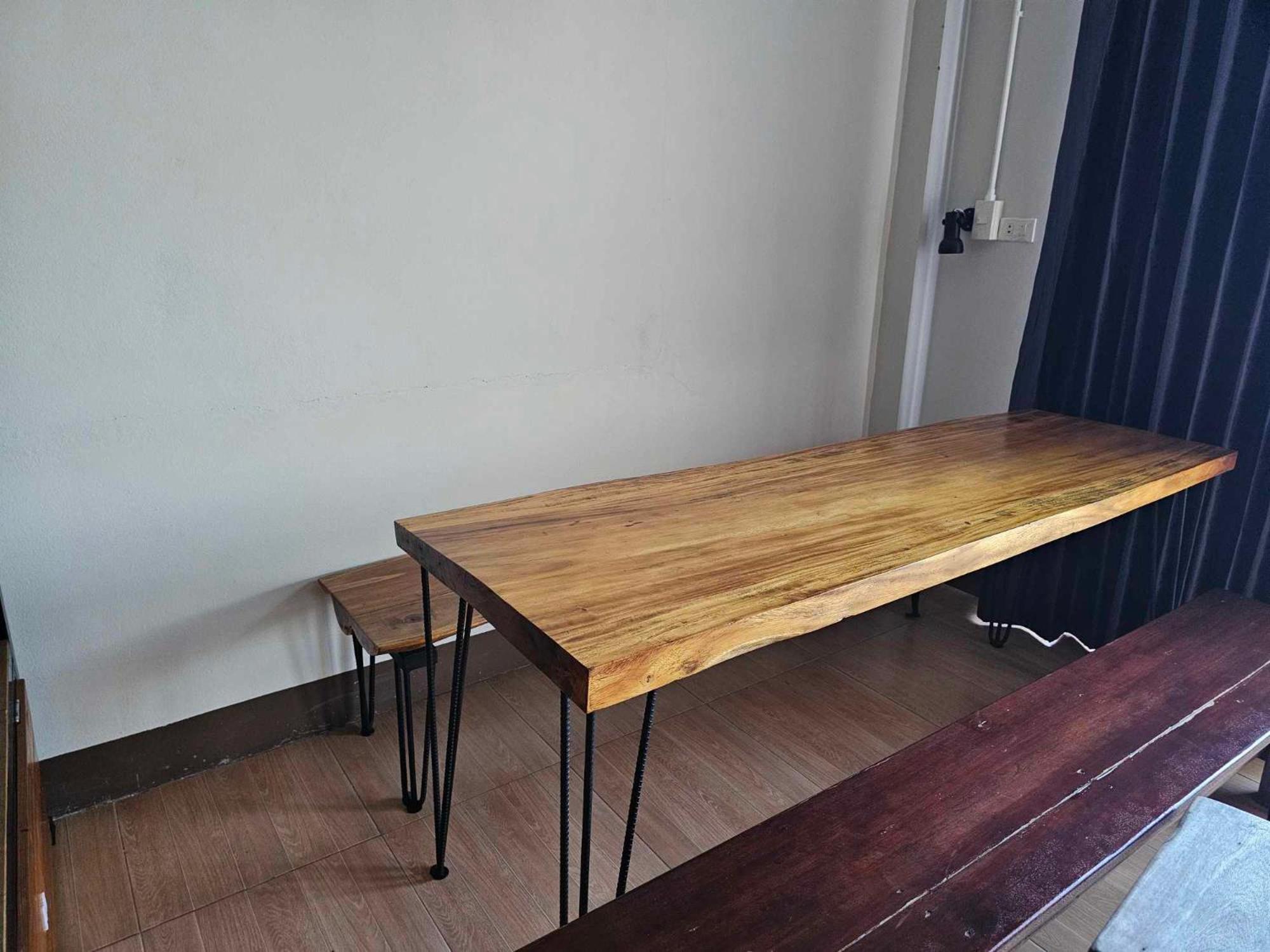 Eq Hostel 通萨拉 外观 照片