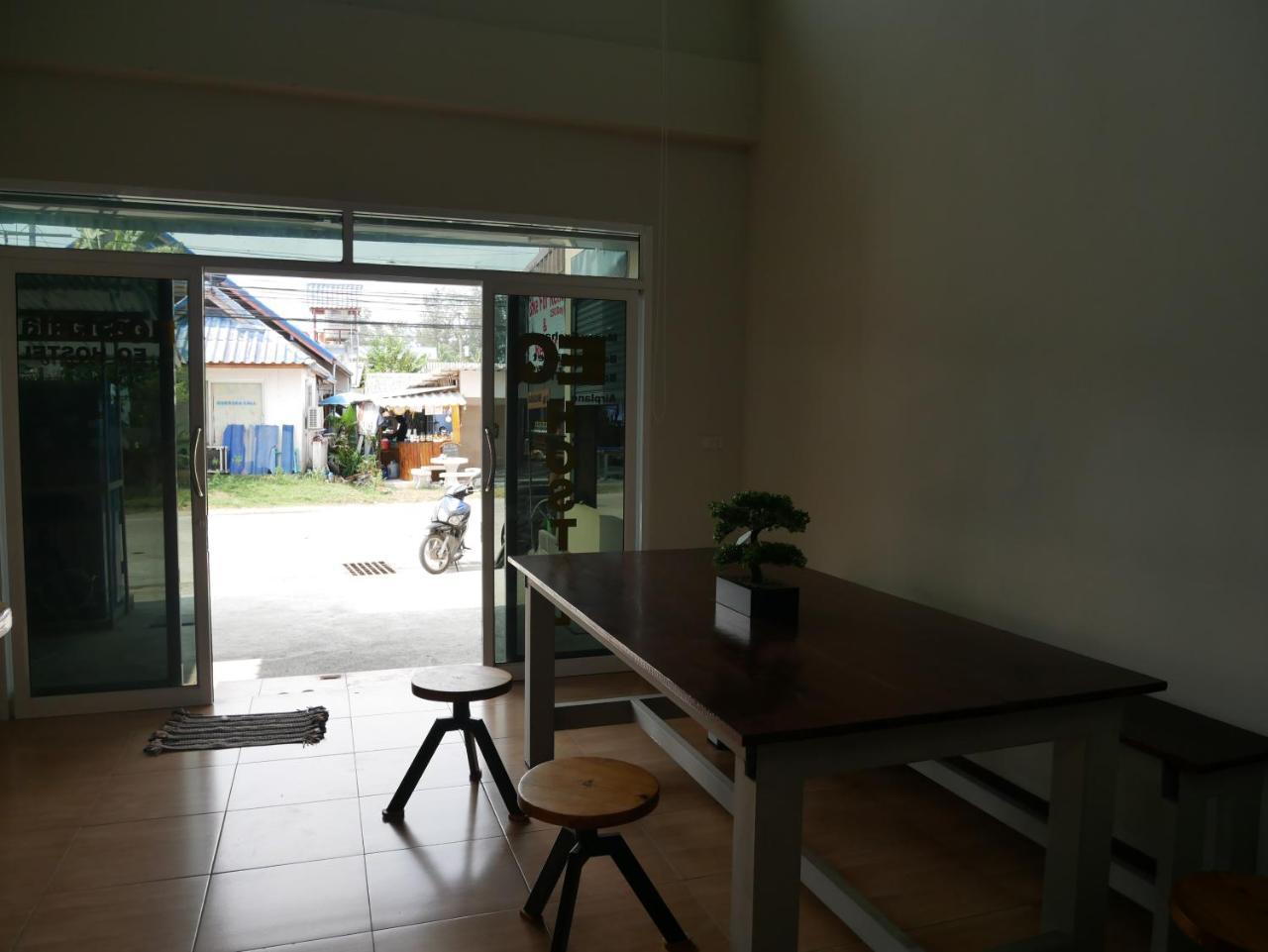 Eq Hostel 通萨拉 外观 照片