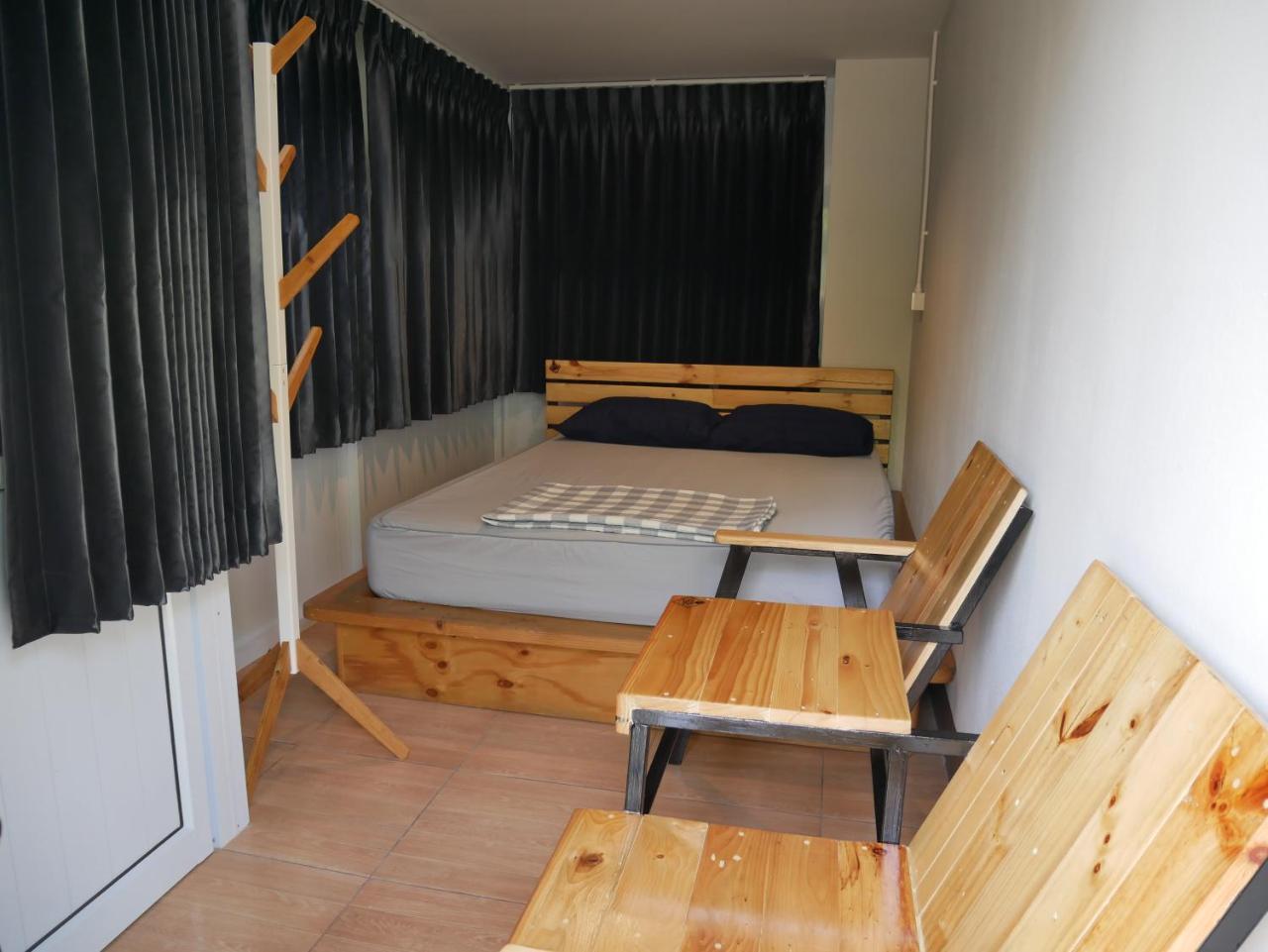 Eq Hostel 通萨拉 外观 照片
